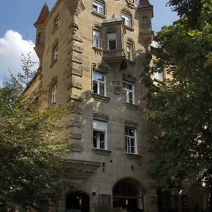  Otel Mariandl