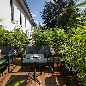 2* Otel Suedstern